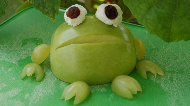 Easy, Healthy, and Fun Frog Snack